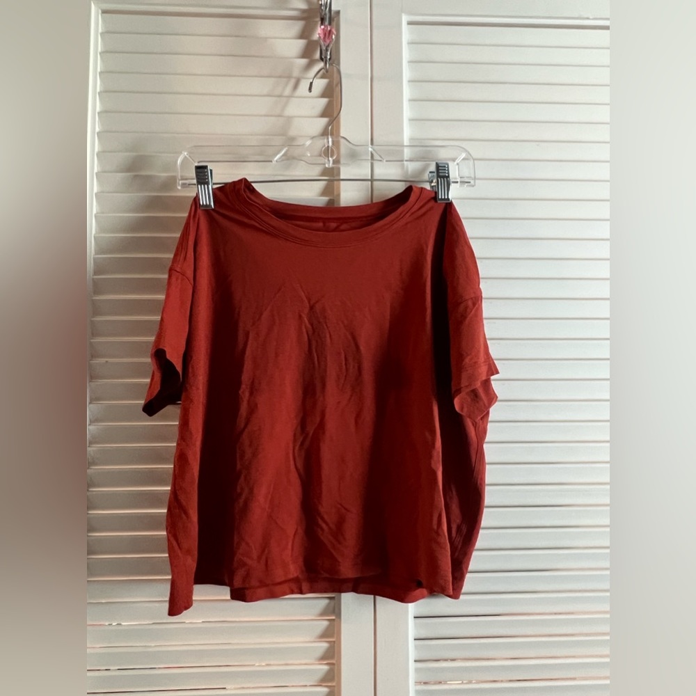 lululemon Rust Orange Short Sleeve top